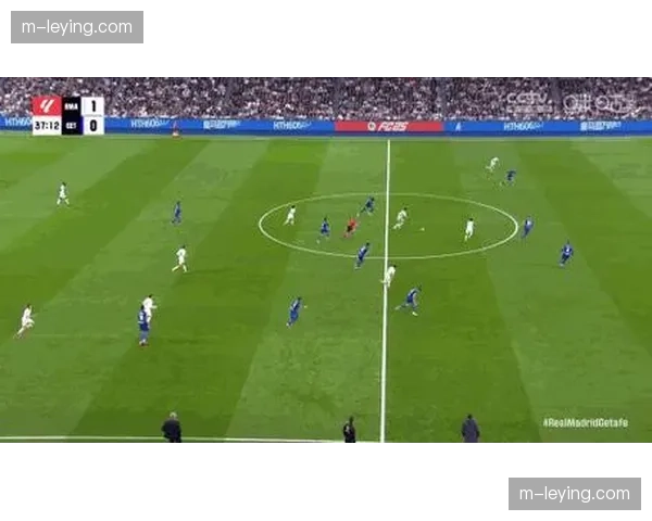 关键瞬间：贝林厄姆禁区外远射破门，为皇家马德里打破僵局