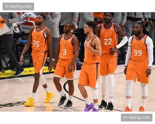 述评：从“跑轰”到“磨阵地”，太阳队风格转型背后的攻防逻辑