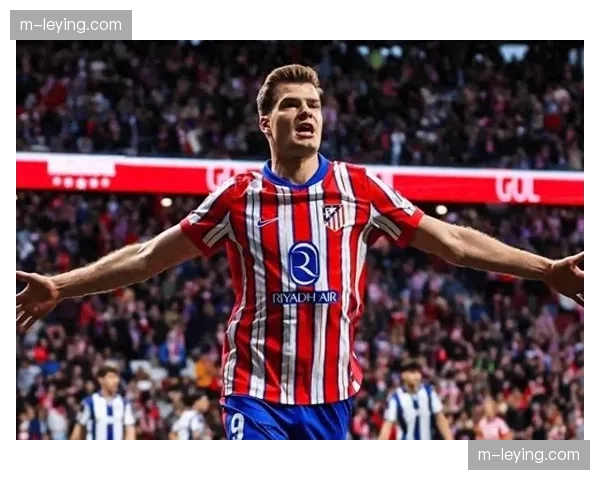 西甲金靴之争：索尔洛特与多夫比克射手榜并列领先